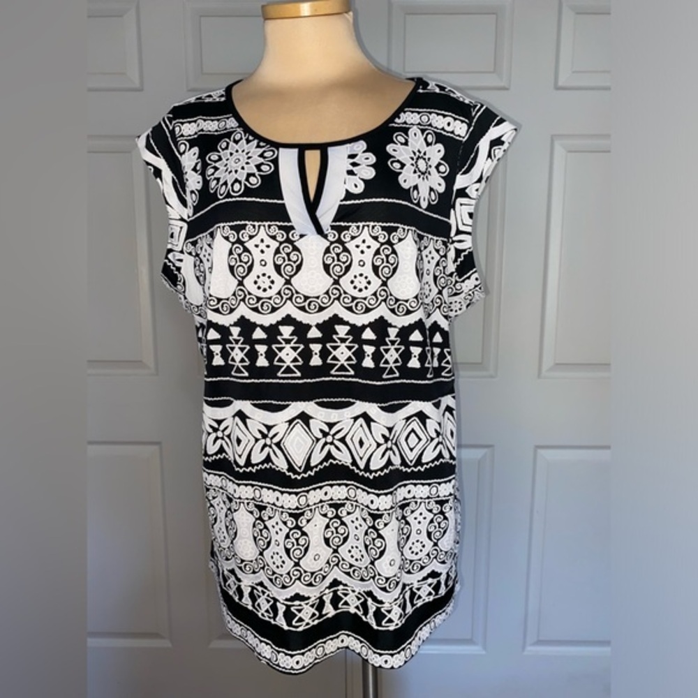 PerSeption Concept Black and White Patterned Top, Aztec, Boho Chic